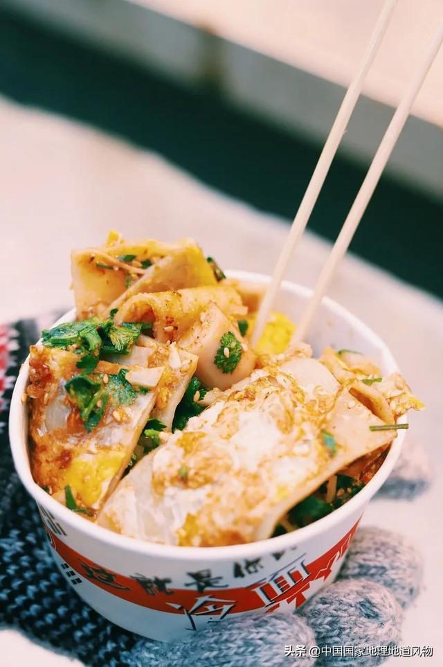 冷面是什么面做的，各地东北人吵起来啦