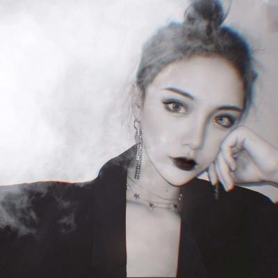 桃奈叶子.网名，桃奈叶子.微信昵称（可A可甜一个吸引异性的网名有种辣妹的感觉）