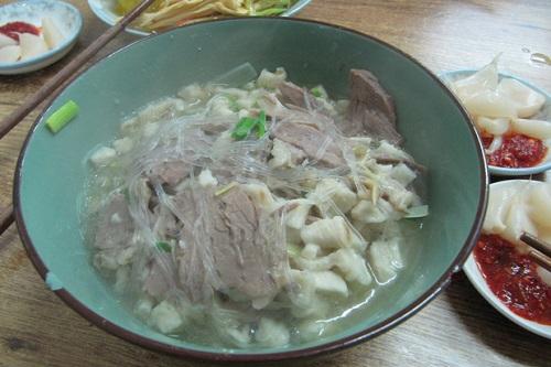 西安名小吃排行榜，西安十大小吃排行榜（西安十大老字号美食）