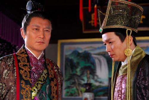 魏忠贤怎么死的，魏忠贤啥时候死的（魏忠贤：生完孩子做太监）