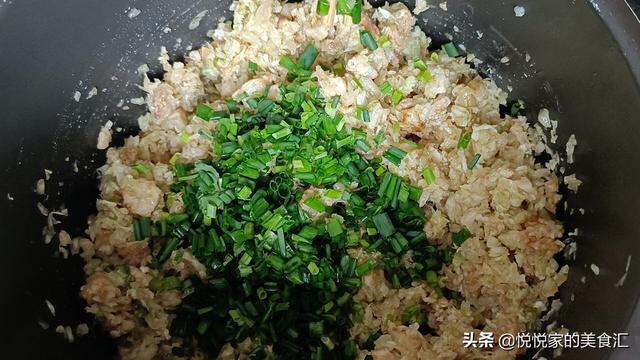 油渣白菜的做法，油渣白菜饺子怎么做好吃（它是被“误解”最多的菜）