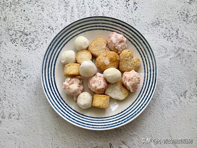 火锅丸子煮多久才熟，冰冻的火锅丸子煮多久（火锅丸子不止可以涮）