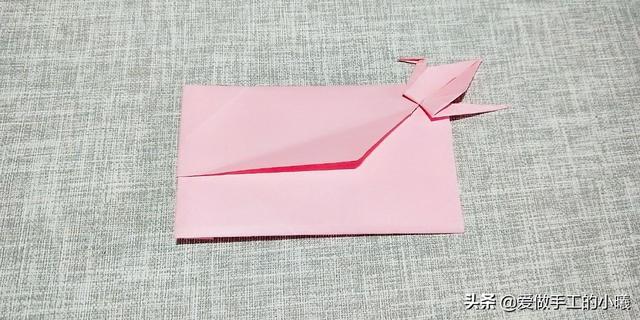 小学生必备自制信封图解步骤，小学生必备自制信封图解步骤图片（千纸鹤信封折纸教程）