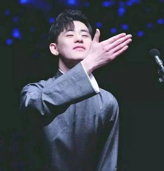 德云女孩的网名，德云社相声演员，微信头像（张云雷成名后和同门不和）