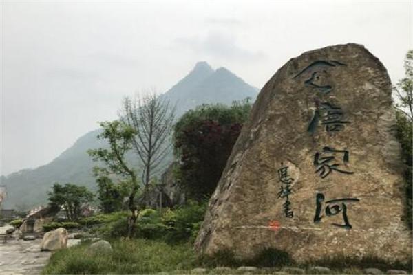 广元剑门关风景区介绍，剑门关远远看着给人一夫当关