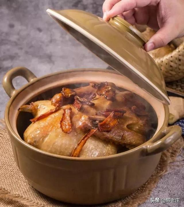 福建菜系属于什么系，福建菜系属于什么系念（闽菜：中国八大菜系之一）