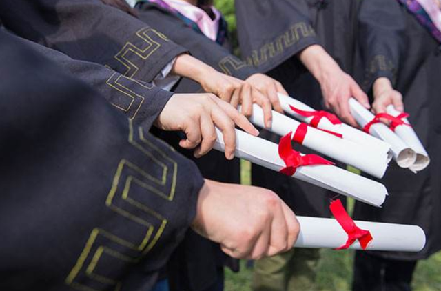 电大专升本学历有用吗，电大专升本有学士学位吗（这几点内容，考生越早知道越好）