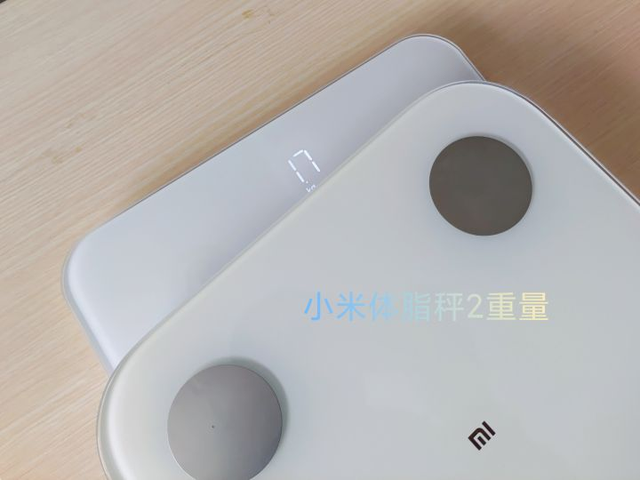 小米体脂秤app，小米体脂秤2怎么测体脂（咕咚、小米体脂秤全体验）
