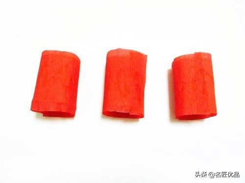 幼儿园灯笼制作方法，灯笼制作手工幼儿园（幼儿园创意手工灯笼大制作）
