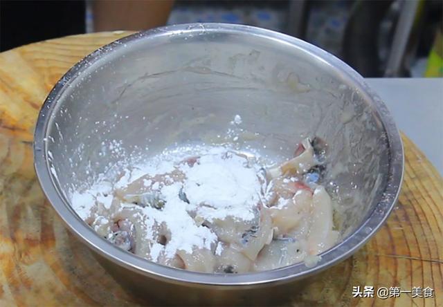 正宗重庆麻辣鱼的做法，麻辣鱼怎样做又嫩又好吃（麻辣鱼片好吃有诀窍）
