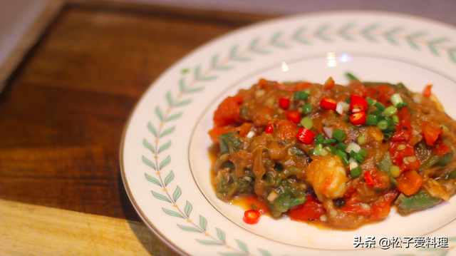 夕颜花是牵牛花吗，花语比较虐心的花（它这落苏的别名同样动人）