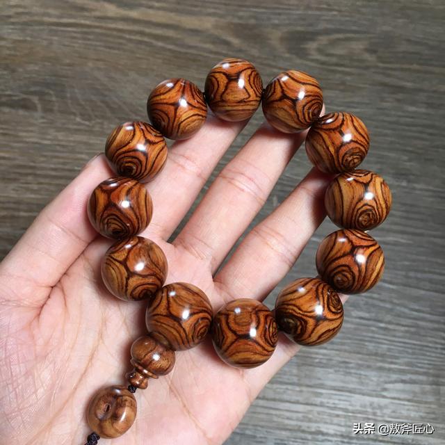 黄花梨的辨别方法，黄花梨鉴别经验大全（海南黄花梨怎么鉴别真假）