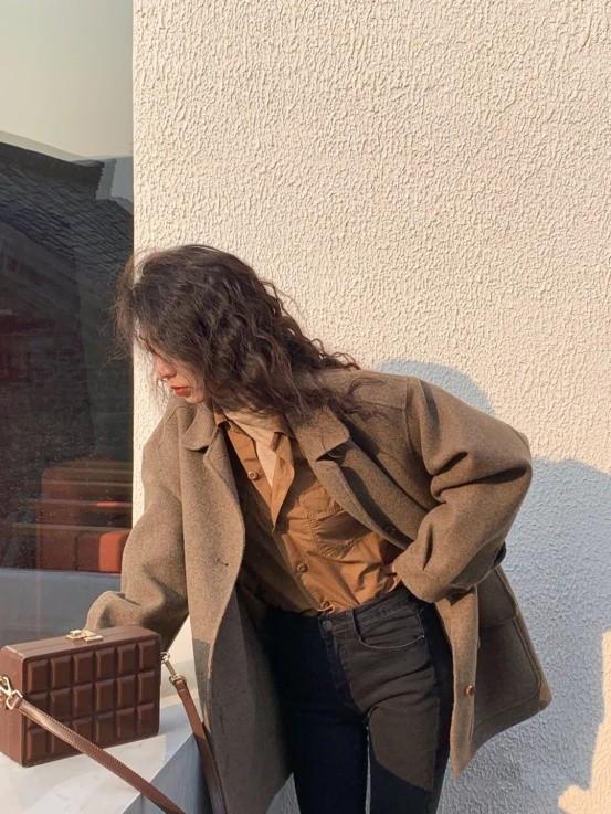 三明治面料是一种什么材质，三明治面料是一种什么材质的面粉（这个秋季火了一种穿法）