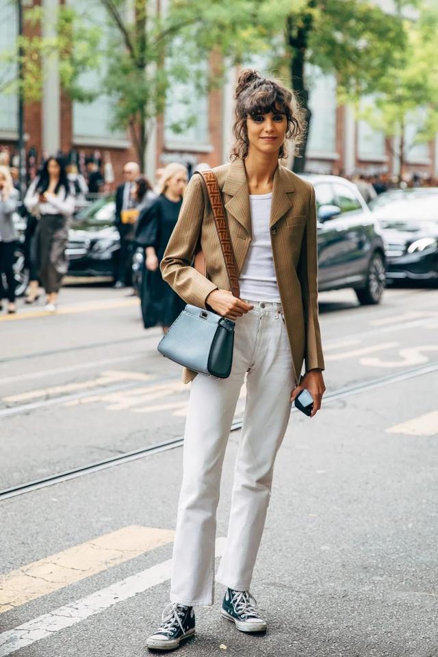 棕色颜色大全图片，咖啡色和棕色的区别（棕色，高级又有温度）