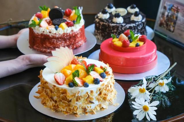 一磅蛋糕几个人吃，一磅蛋糕（福州世茂洲际酒店四季蛋糕）