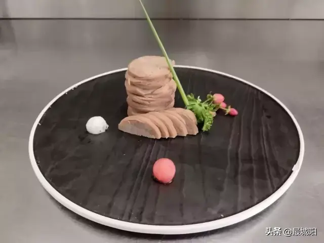 苦肠是什么做的，舌尖上的年味贞波苦肠