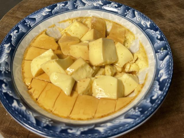 蒸鸡蛋怎么做好吃又嫩，蒸蛋怎么做好吃又嫩窍门（出锅像豆腐脑一样嫩）