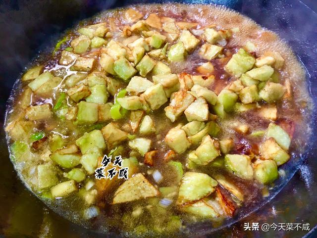 大锅菜菜谱大全食堂实用，小学食堂大锅菜经典菜谱（推荐两款食堂大锅菜）