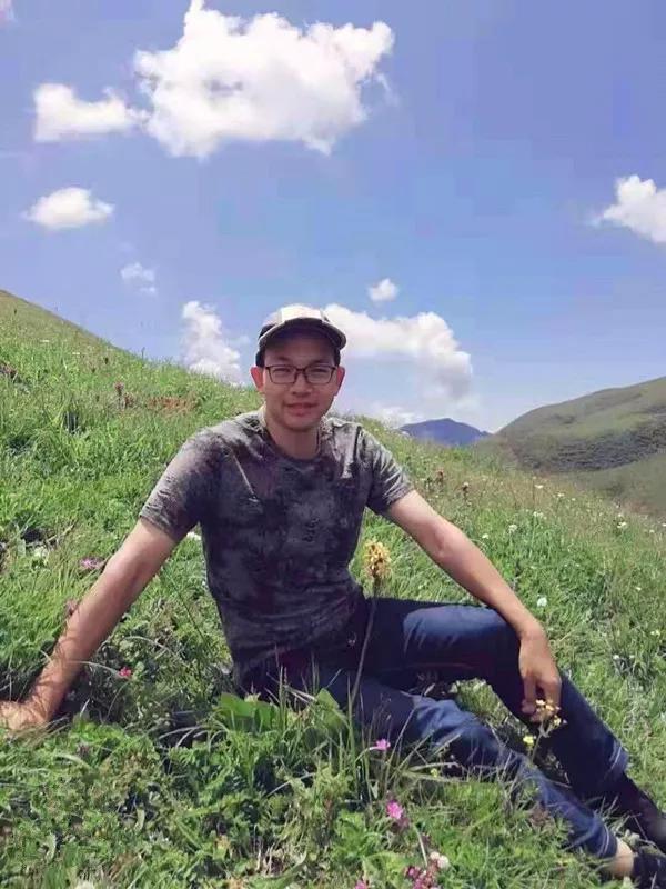 万足念什么,万足念什么字(牛能:一曲红尘谁解意) 万足念什么,万足念什么字(牛能:一曲红尘谁解意)