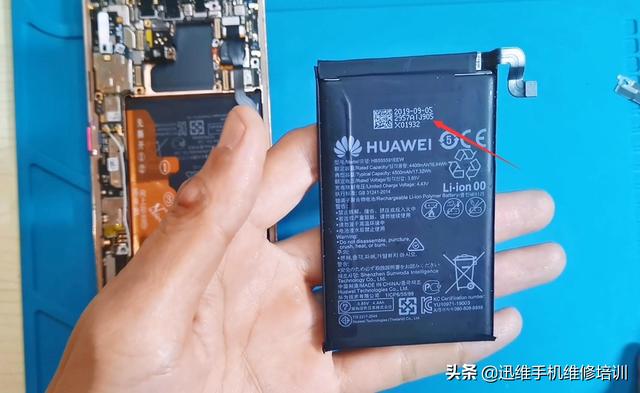 华为手机自动重启是什么原因，华为手机经常自动重启是什么原因（华为手机换电池后出现重启）