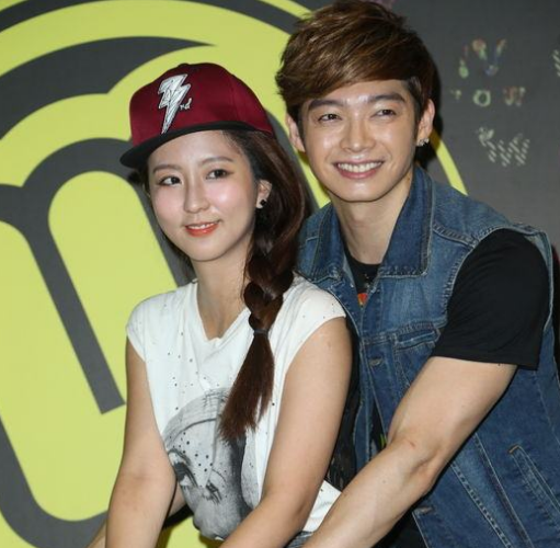 如言承旭,辰亦儒,郭品超和明道等,因此周晓涵被粉丝们给予了"偶像剧