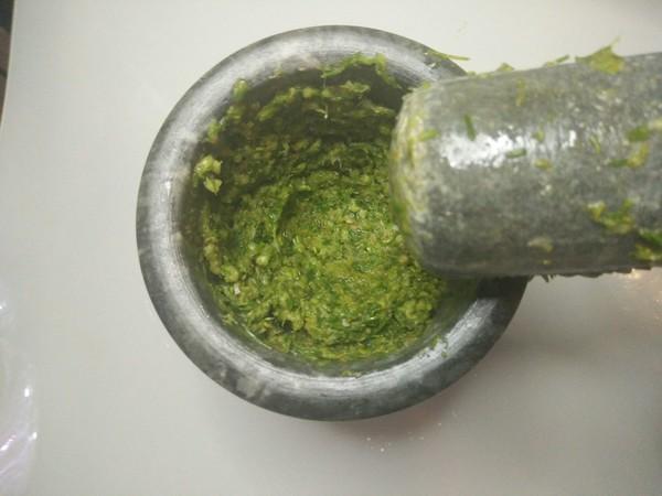 韭菜花的腌制方法，韭菜花的腌制方法及步骤视频（这才是韭菜花的正确腌制做法）