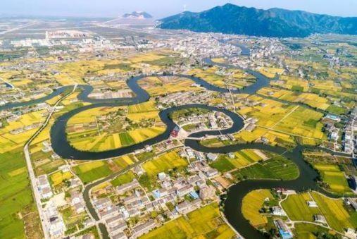 苍南县属于哪个市，苍南县是哪个市（评新成立的县级市浙江省温州市龙港市）