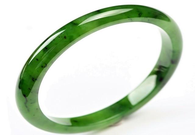 2020年值太岁是什么意思，2020太岁叫什么（手串与运势-2020年如何选择一串适合自己的手串）