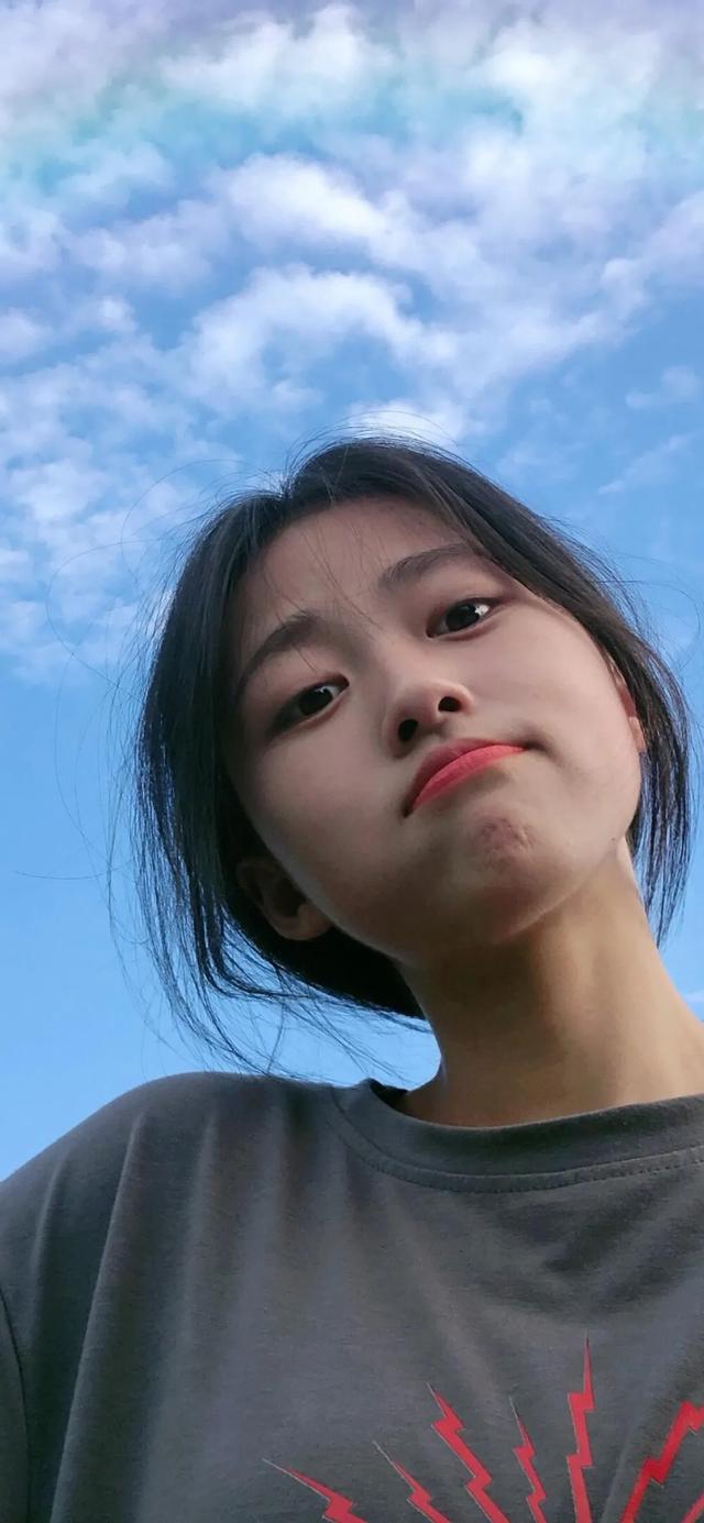 任万万呀，微信头像，任万万呀（爱豆壁纸\u0026语录）