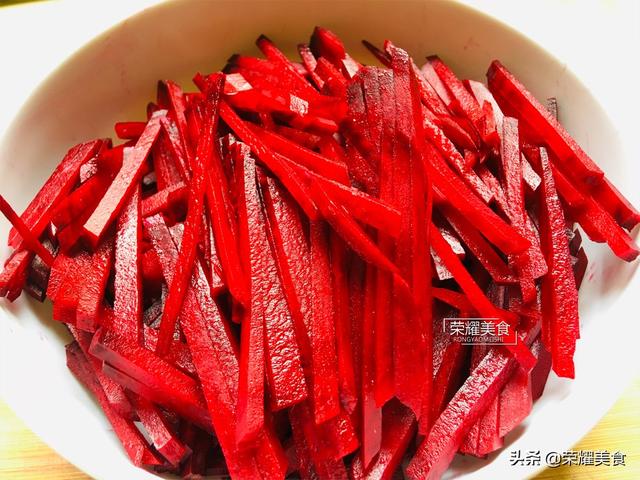 甜菜怎么吃（气色也跟着越来越好）