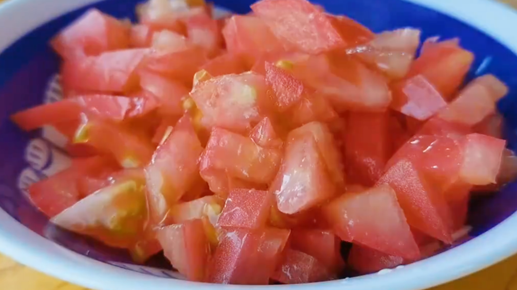 圖片[3]-【蘿卜西紅柿丸子湯】做法步驟圖 教你家常做法 出鍋連湯汁都-起舞食譜網