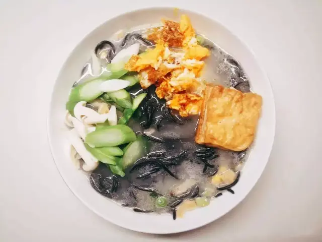 墨鱼汁面咋吃，墨鱼汁面：戴军怕吃了中毒
