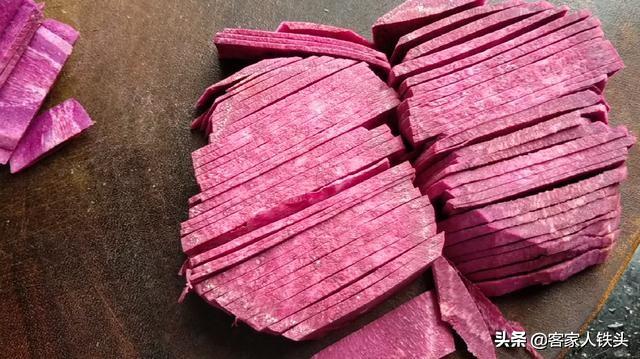 煮紫薯做法窍门，怎样煮紫薯好吃又简单（孩子隔三差五点名要吃）