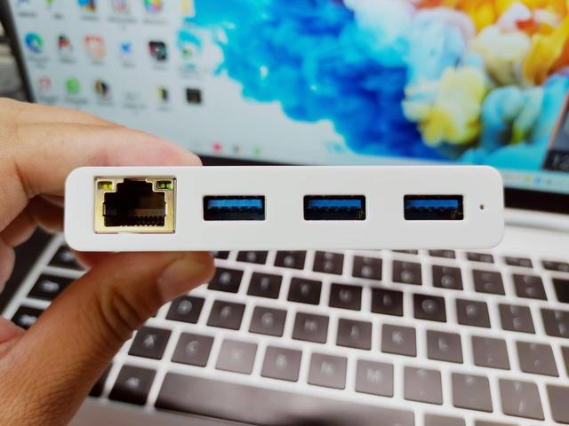 笔记本没有网线接口怎么插网线（解决笔记本没有网口的尴尬）