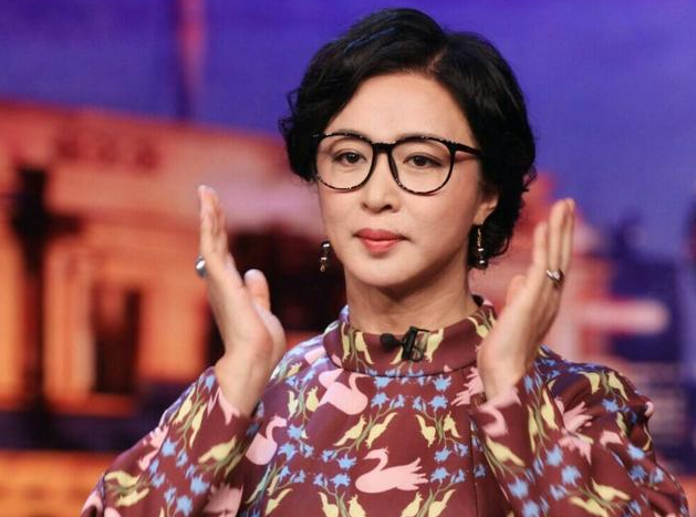 金星什么时候变的性别，1995年接受变性手术的金星（金星的变性之路不简单）