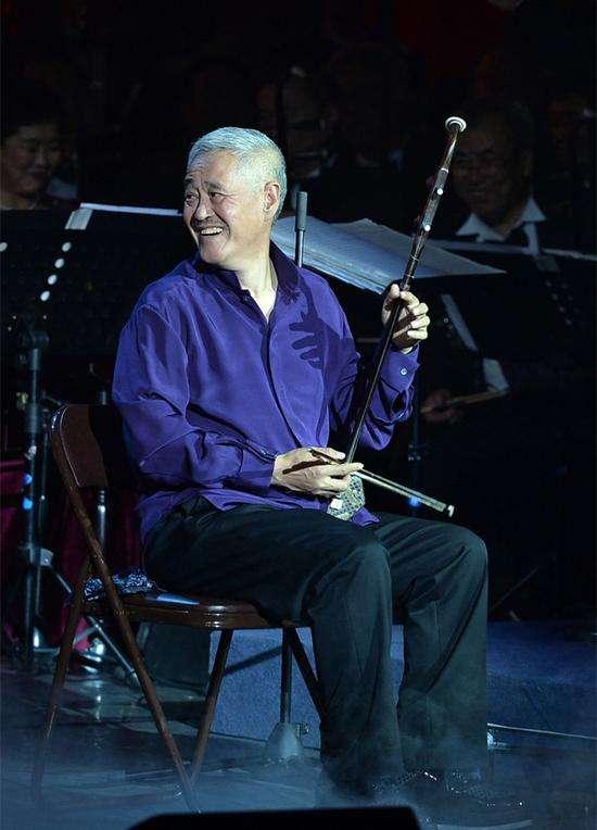 唢呐一响全剧终，唢呐一响全剧终顺口溜（赵本山的二胡）