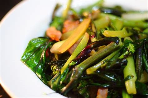 图片[3]-【红菜苔炒腊肉】做法步骤图  被武汉人誉为“金殿玉菜”-起舞食谱网