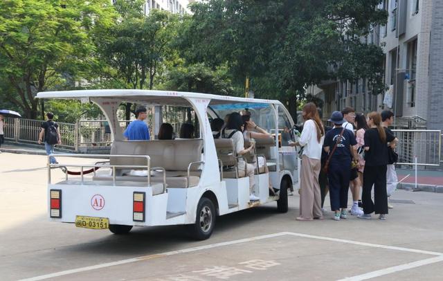 华侨大学在厦门尴尬，厦门有哪些大学（可我劝你留下……）