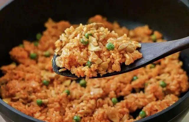 怎么做正宗的日式蛋包饭，超级正宗的日式嫩蛋包饭