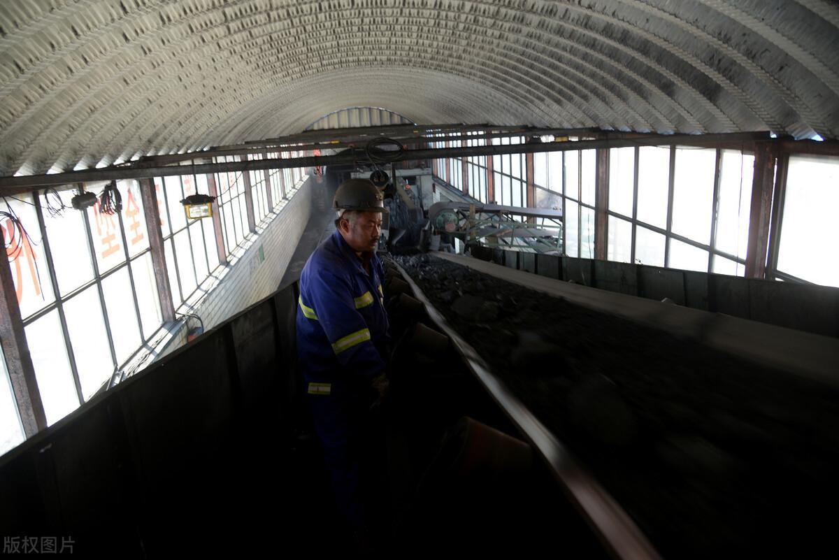 max485与单片机 应用GPS技术设计露天皮带输送机的故障定位系统