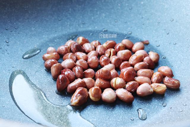 四川正宗酸辣粉，最好吃的酸辣粉牌子排行榜（开店20年的老师傅教您正宗酸辣粉做法）