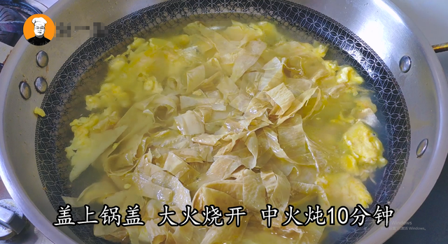 鸡蛋汤的汤怎么做，鸡蛋汤怎么做（煮出来的汤营养丰富）