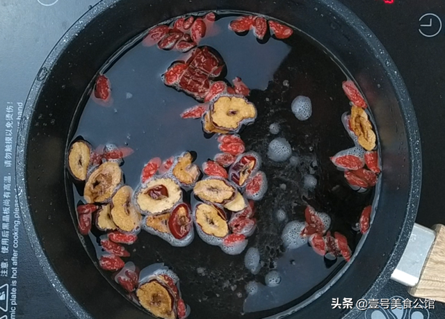 麻薯的烹饪方法，麻薯制作工艺流程（香甜软糯的红糖麻薯）