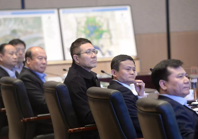 云峰基金投了哪些公司，云锋基金持股（云锋基金的“锋”）