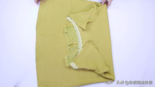 连衣裙怎么叠省空间，连衣裙怎么叠最省空间（教你收纳新方法）