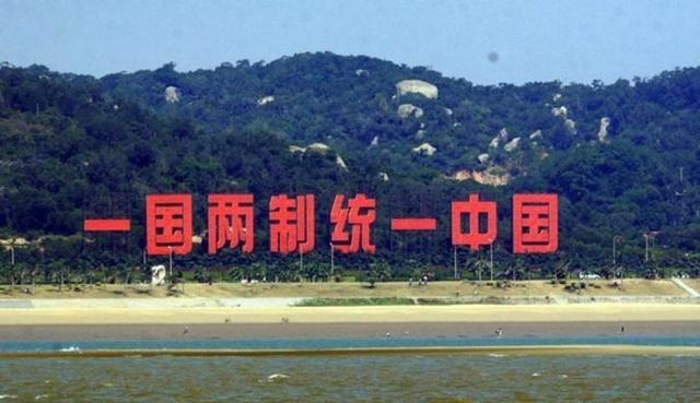 1981年属鸡人永远最旺的数字，1981年属鸡的幸运数字和颜色（时光记忆：1981年的中国）