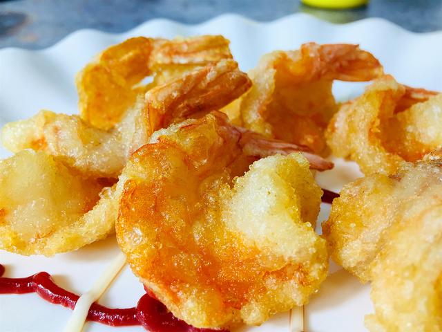 如何炸虾又香又脆，虾怎么炸才香脆（入冬吃炸虾，如何炸得又酥又脆）