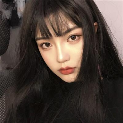 真人高冷女头，喜欢的拿走吖，微信头像，真人高冷女头，喜欢的拿走吖（最新微信女生头像高冷超拽有范）