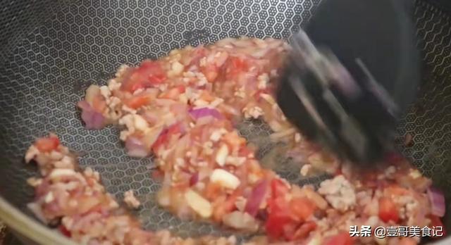 怎样做披萨更美味，披萨怎么做才好吃（想吃披萨不用买了）