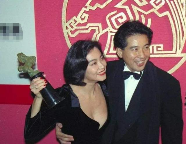 林青霞秦汉分手原因被揭开，苦恋18年，如今是最好的结局